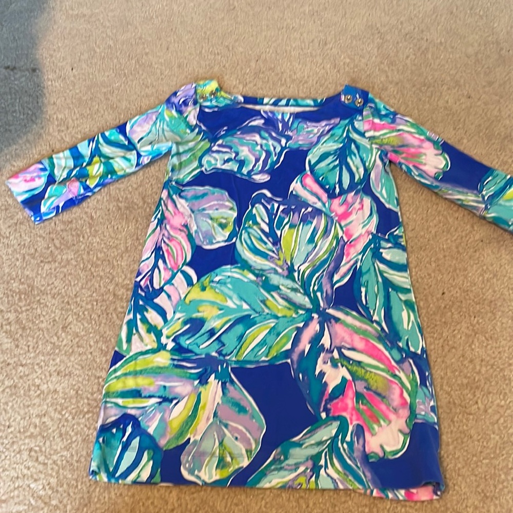 Girls size small (4-5) Lilly dress